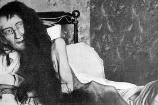 Blanche Monnier: Vlastní matka jí vzala 25 let života. Kdysi krásná dívka se změnila k nepoznání - Médium.cz